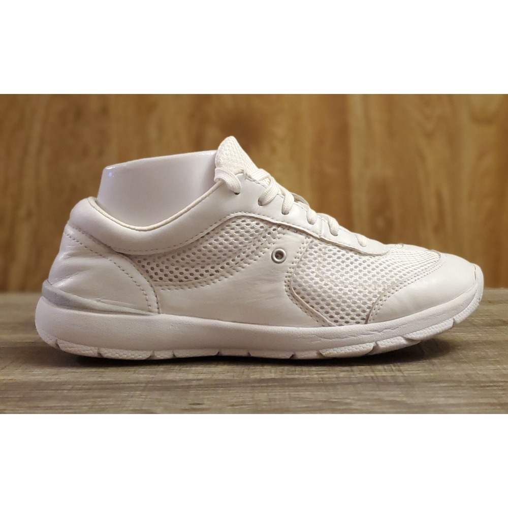 Easy Spirit Gogo Lace Up Sneakers Women's Size 7 White